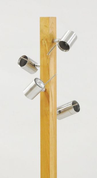 Quadrangular floor lamp in natural wood,...
