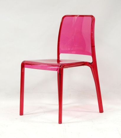Modern work
Suite of 4 stacking chairs in...