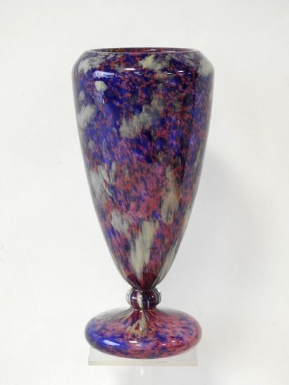 Charles SCHNEIDER (1881-1953)
Vase with flattened...