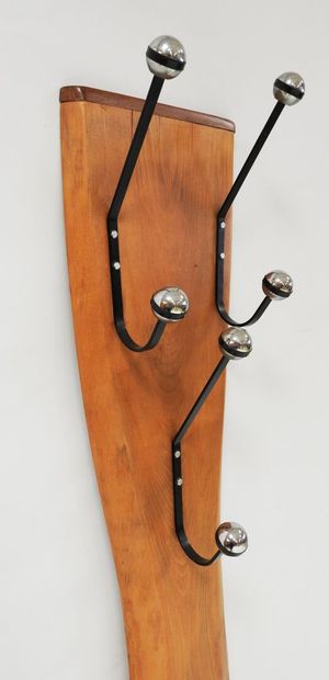 Modern work
Natural wood wall-mounted checkroom...
