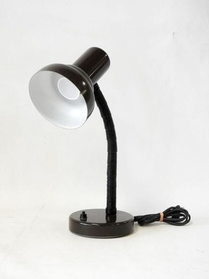 Work from the 70s
Desk lamp in brown lacquered...