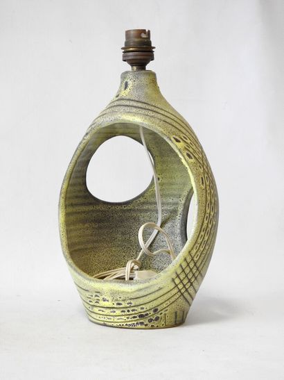Jean AUSTRUY (1910-2012)
Earthenware lamp...