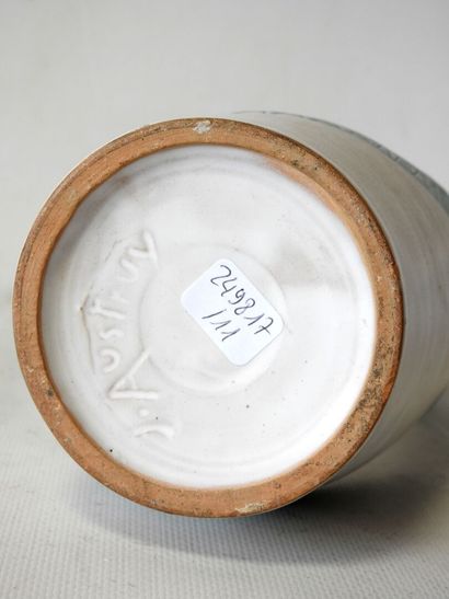Jean AUSTRUY (1910-2012)
Earthenware lamp...