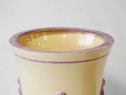 Medici-shaped earthenware vase decorated...