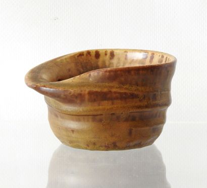 Paul JEANNENEY (1861-1920)
Dented stoneware...