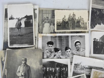 [PHOTOGRAPHIE]. Lot de photos de famille...