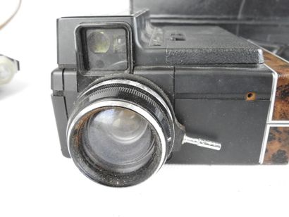 KODAK: 8 cameras including BROWNIE FLASH...