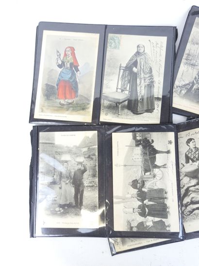 OCCITANIE: 32 postcards of animated scenes...