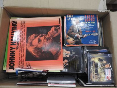 VINYLES - JOHNNY HALIDAY : Important lot...