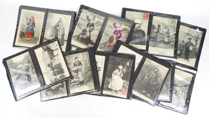 OCCITANIE: 32 postcards of animated scenes...