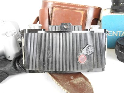 3 CAMERAS including Ultra Fex, with carrying...