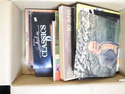 VINYLES : Environ 40 33 tours de variétés...