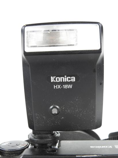 KONICA: Hexar RF with HX-18W flash, M-Hexanon...