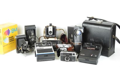 KODAK: 8 cameras including BROWNIE FLASH...