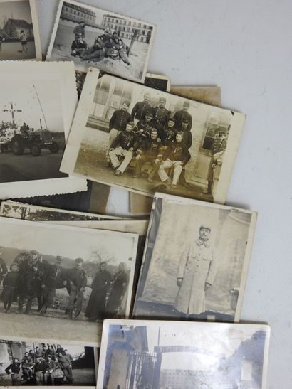 [PHOTOGRAPHIE]. Lot de photos de famille...