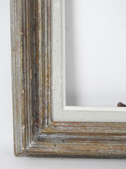 BARE FRAME in patinated wood. 59 x 52 - 34...