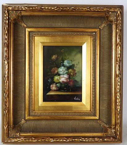 VESLIN (XXe) : Bouquet de fleurs. Huile sur...
