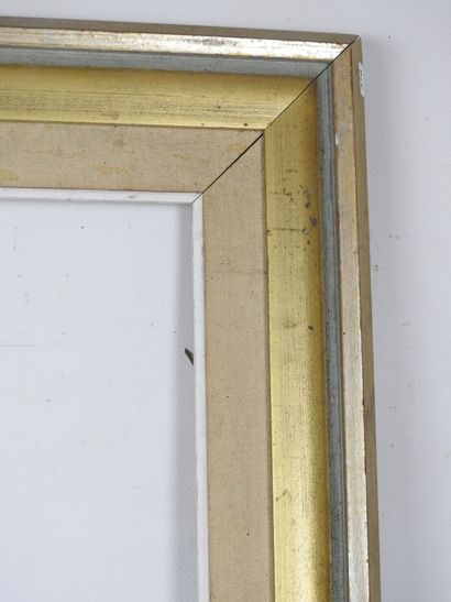 Gilded wood frame. 71 x 59.5 - 90.5 x 78...