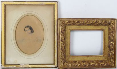 J. CORNILTS (XIX-XXe) : Jeune femme. Dessin...
