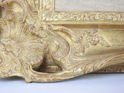 IMPORTANT BARE FRAME in wood and gilded stucco,...