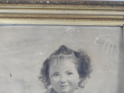 A. MARTIN (XIX-XXth). Portrait of a child...