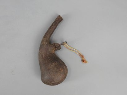 BERBER powder flask, Morocco. H. 26.5 cm