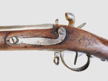ARMES à FEU. Fusil réglementaire française...