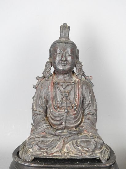 BOUDDHA as a tailor, patinated bronze. Early...