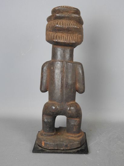 LUBA, République Démocratique du Congo.
Bois...