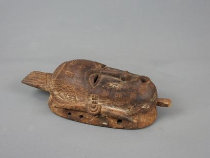 Masque de danse, YAOURE, Cote d'Ivoire. Bois...