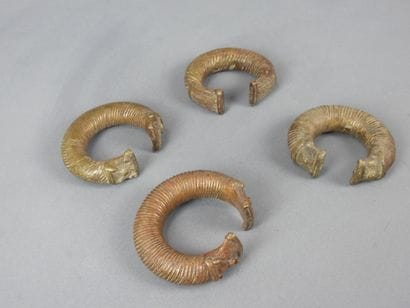 FOUR BRACELETS. D. 5cm