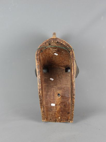 Cubist face dance mask from the 