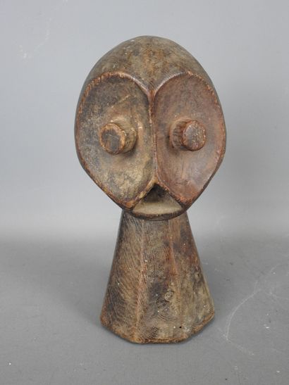 BEMBE, République Démocratique du Congo.
Bois,...