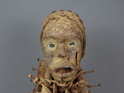 Fetish bust, BAKONGO, Democratic Republic...