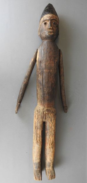 NIGERIA.
Large wooden male statuette with...
