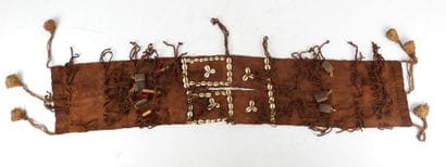 AFRIQUE : Ceinture en tissu marron brodée...