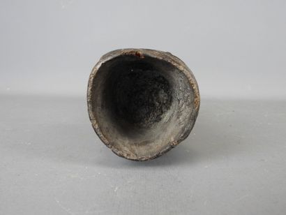 KUBA, RD CONGO. Laminated bowl. H. 27 cm....