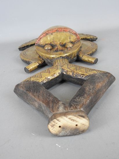KOTA, Gabon
Reliquary figure consisting of...