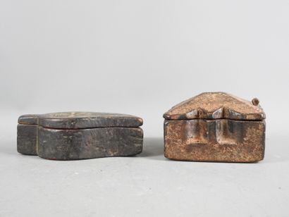 INDIA.
Wood, patina of use, red powder residue.
Two...