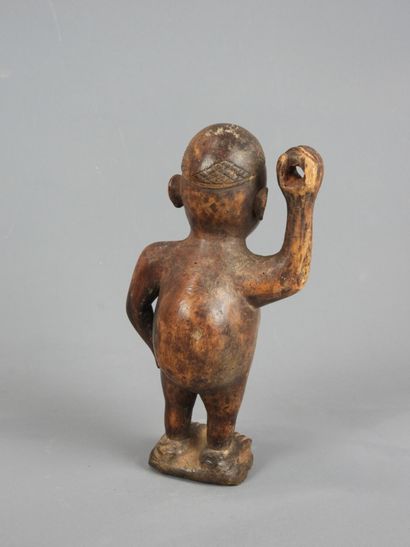 VILI, Kongo, République Démocratique du Congo.

Bois,...