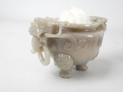 CHINE : brule parfum en jade, les prises...