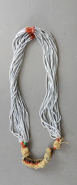 NAGA, Nagaland state, India.
Two necklaces...