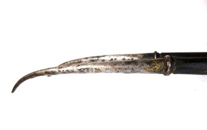 ARMES à FEU. Fusil tibétain à mèche, monture...