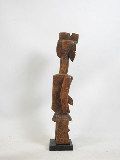 MUMUYE - Nigeria : Bois patine brune. Statue...