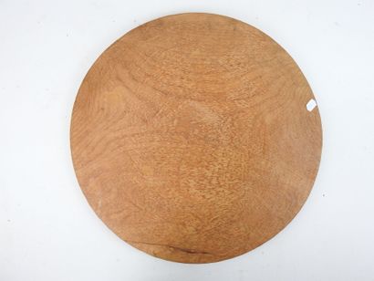 MOROCCO: Earthenware bowl on heel with green...