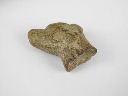 MEXICO : Head of a Zayarit homma. Stone sculpture....