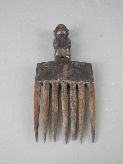 BEMBE, République Démocratique du Congo.
Bois,...