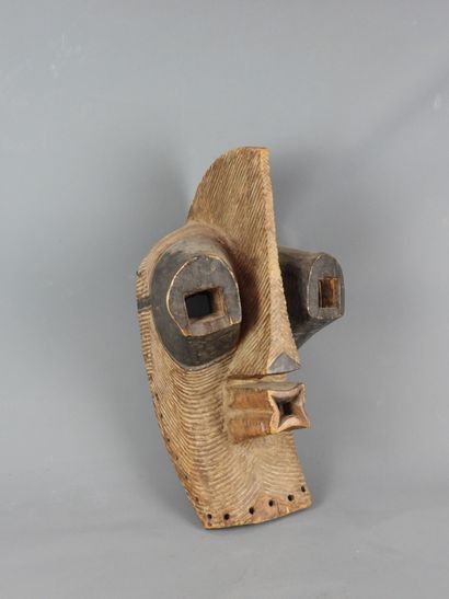 Cubist face dance mask from the 