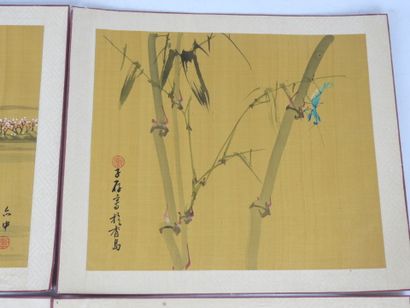 JAPON : Paysage, insectes et fleurs. Quatre...