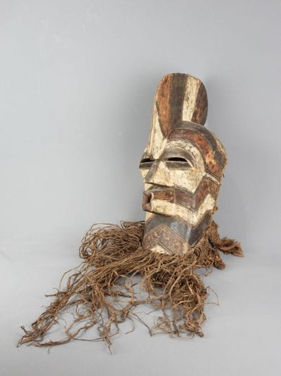 SONGYE. République Démocratique du Congo.

Bois,...